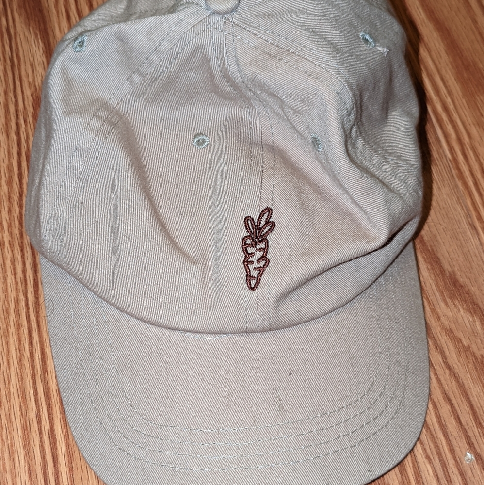 Carrots brand hat